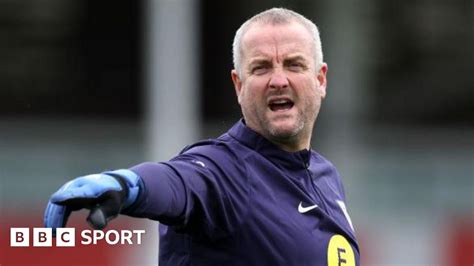 Martyn Margetson returns to Wales staff after England exit.